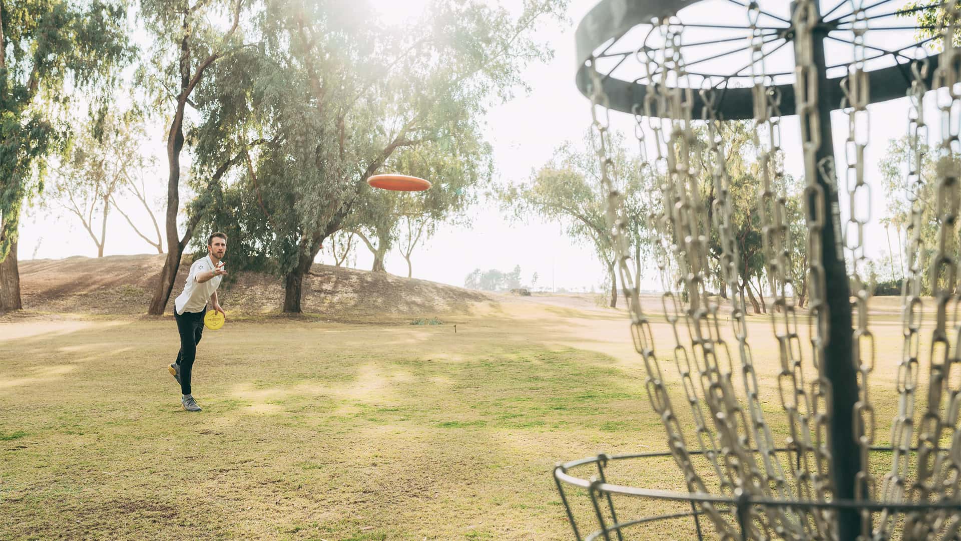 Ricky Wysocki throwing a disc 